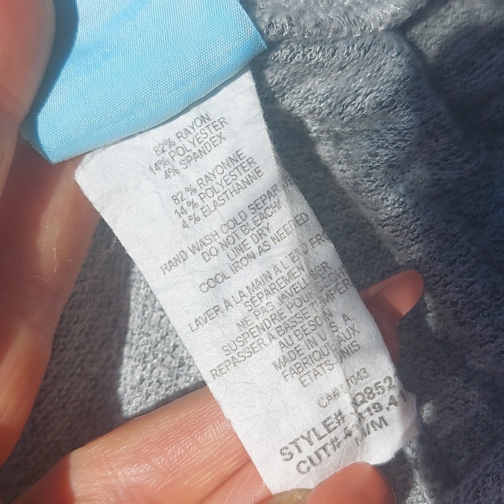 Sweats - Picture 5 of 6